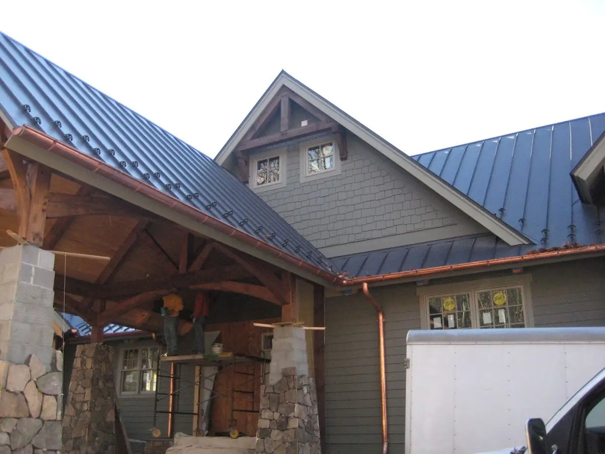 Craftsman Roofing team delivering quality roofing work in Stonington